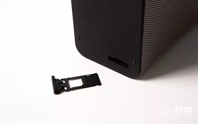 索尼（SONY）XperiaTouch多点触控智能多媒体娱乐终端