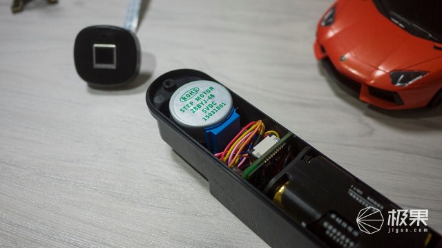 OLAmini智能抽屉柜锁