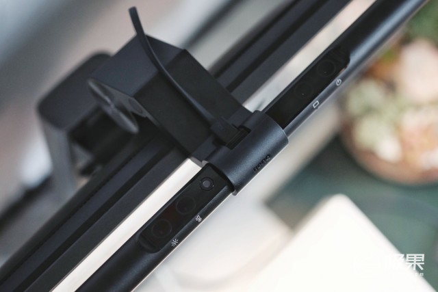 明基（BenQ）ScreenBar智能阅读屏幕挂灯