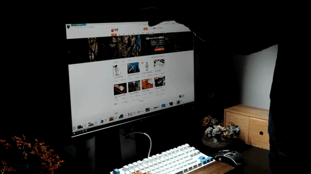 明基（BenQ）ScreenBar智能阅读屏幕挂灯