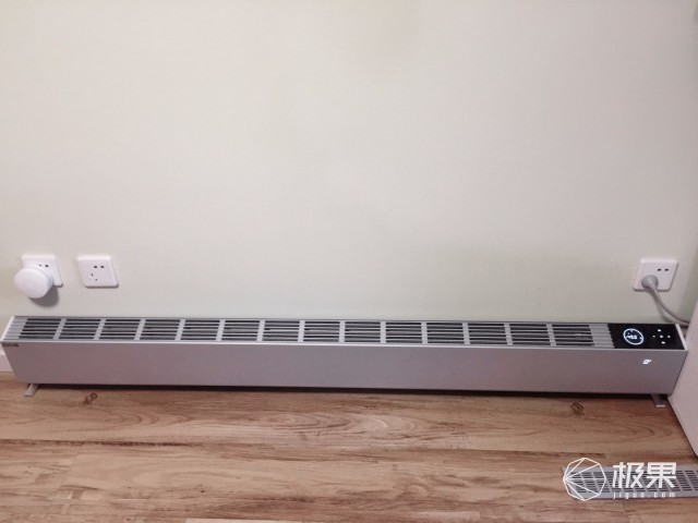 欧伟士M2500家用取暖器 欧伟士M2500家用取暖器