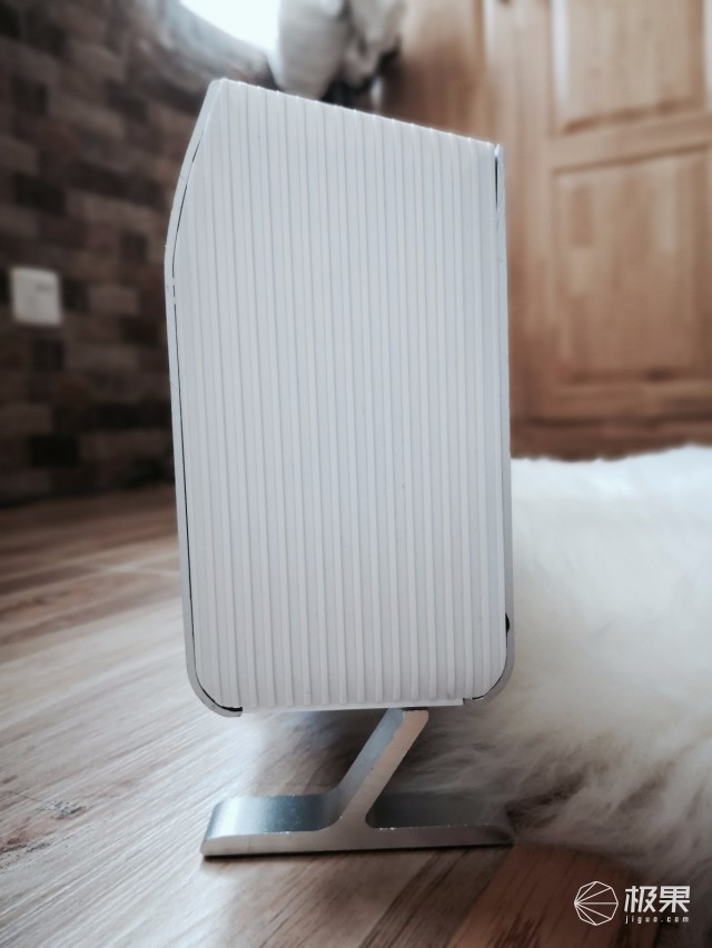 欧伟士M2500家用取暖器 欧伟士M2500家用取暖器