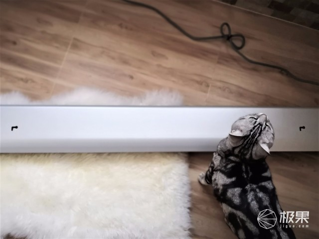 欧伟士M2500家用取暖器 欧伟士M2500家用取暖器