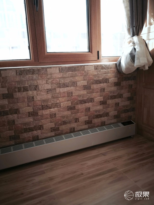 欧伟士M2500家用取暖器 欧伟士M2500家用取暖器