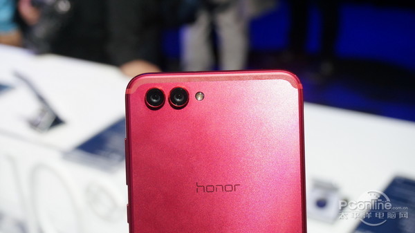 荣耀V10 荣耀V10