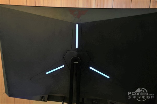 航嘉X3271CK电竞曲面显示器