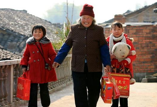 为啥农民觉得走亲戚变得越来越虚伪?专家的