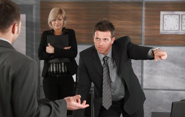 职场中斗争的三个经典策略,学会了立于不败之地