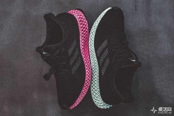 adidas-futurecraft-4d-black-pink-1