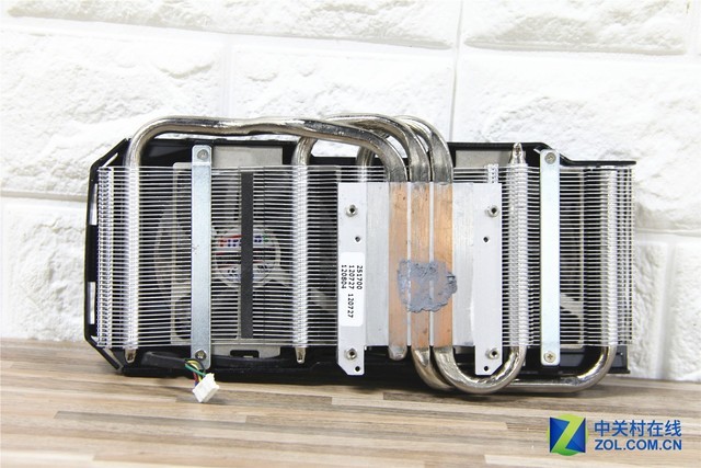 硬件衙门：买显卡只看这个100%会吃亏 