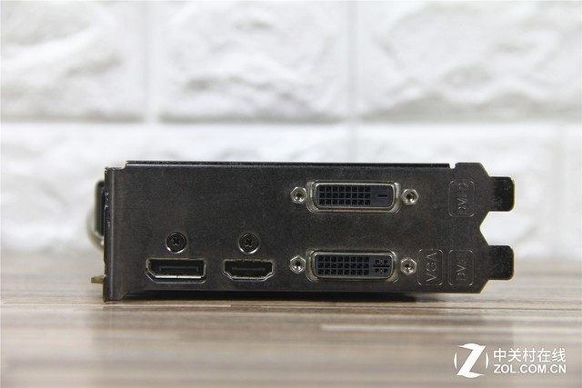 硬件衙门：买显卡只看这个100%会吃亏 