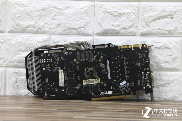 硬件衙门：买显卡只看这个100%会吃亏 