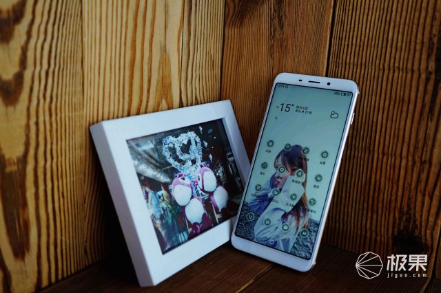 手机拆屏神器视频 1D37088870AD8F6C6EB797C567BCA067EA8D91AC_size79_w640_h426.jpeg