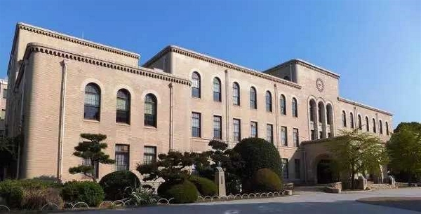爸爸的选择与日本神户大学签订技术合作协议