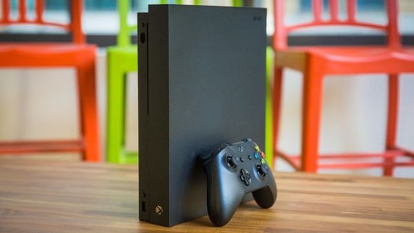 Xbox One X今日登陆印度市场 售价高昂超700美元