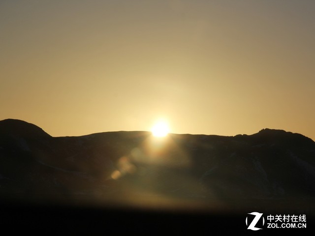 原始野性之美：京新高速无人区自驾攻略 