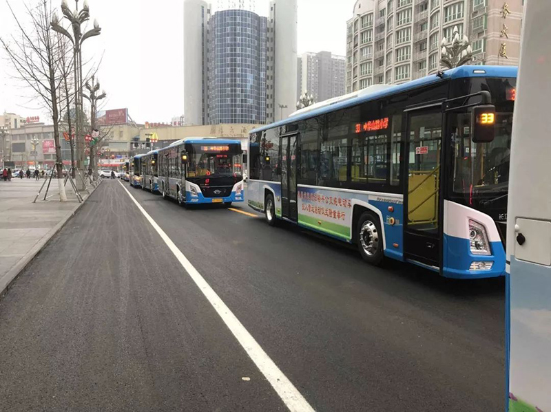 德阳首批新能源纯电动公交车投入运营 可用支付宝