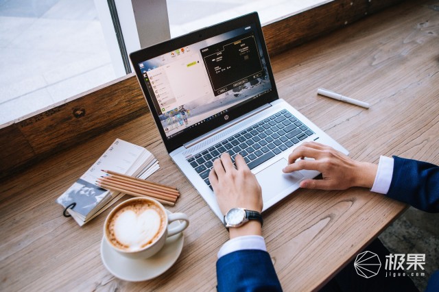 史上最虐心评测!轻薄本硬扛-20℃/500℃温差,够你用一辈子 史上最虐心评测!轻薄本硬扛-20℃/500℃温差,够你用一辈子