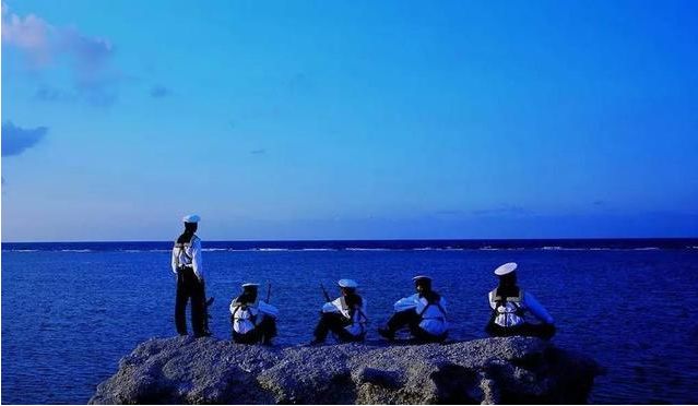 观察丨美舰擅闯黄岩岛又如何?南海和平自有稳