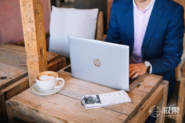 史上最虐心评测!轻薄本硬扛-20℃/500℃温差,够你用一辈子 史上最虐心评测!轻薄本硬扛-20℃/500℃温差,够你用一辈子