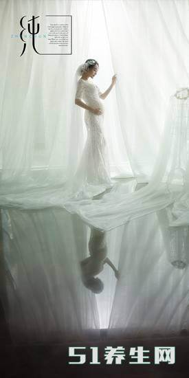 这是我见过的最美的孕妇照之二,难道孕期就不美?我不同意!