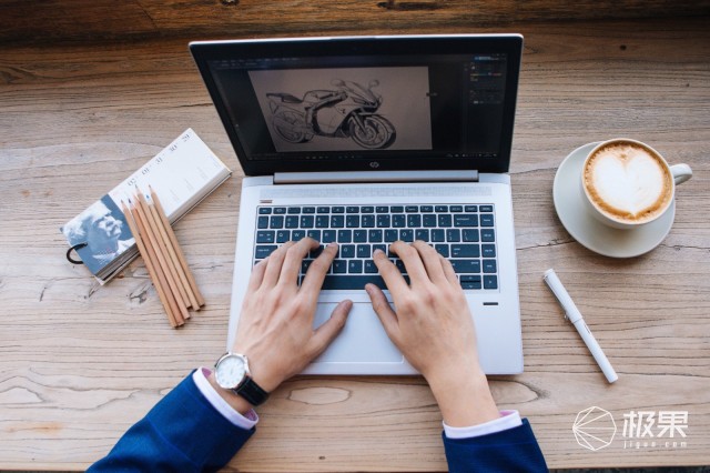 史上最虐心评测!轻薄本硬扛-20℃/500℃温差,够你用一辈子 史上最虐心评测!轻薄本硬扛-20℃/500℃温差,够你用一辈子