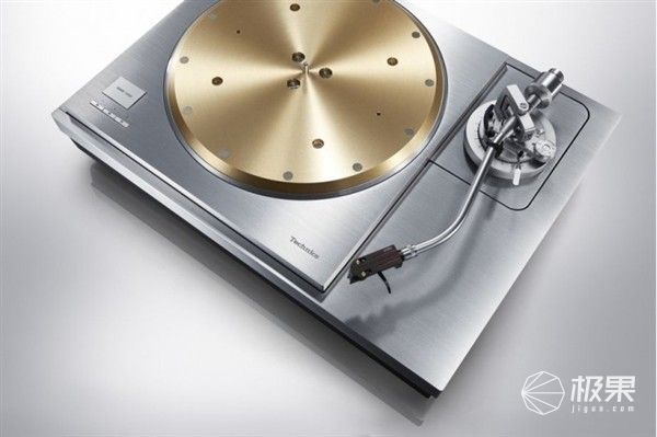 松下TechnicsSP-10R黑胶唱片机，黑胶发烧友新宠