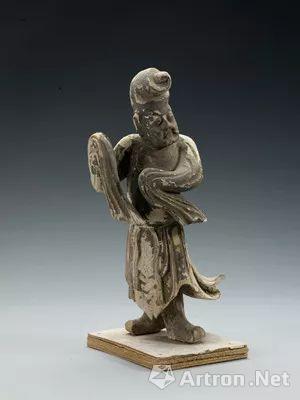 河南省博物院每周一品:唐胡人舞蹈木俑