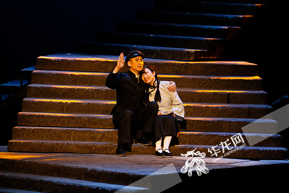 梦回往昔，公司高管车祸后的情感迷思——解析与前女友的婚礼梦境