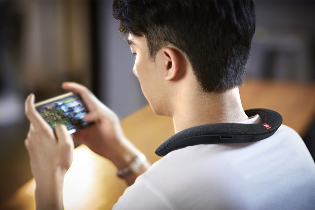 音箱也玩可穿戴?JBL SOUNDGEAR使用体验