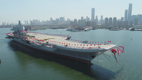 港媒：航母保障船到位 中国首艘国产航母或即将海试