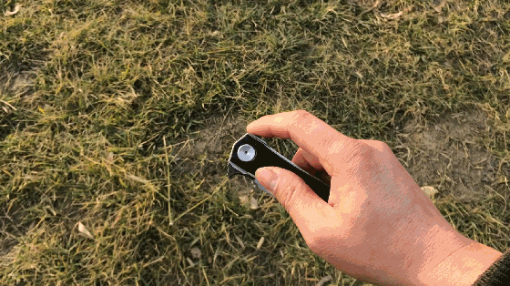 能折叠的迷你“宝剑”，锋芒尽显锋利岂止一面—时代C05双刃折刀评测|视频