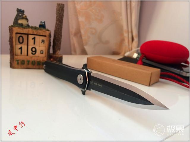 能折叠的迷你“宝剑”，锋芒尽显锋利岂止一面—时代C05双刃折刀评测|视频