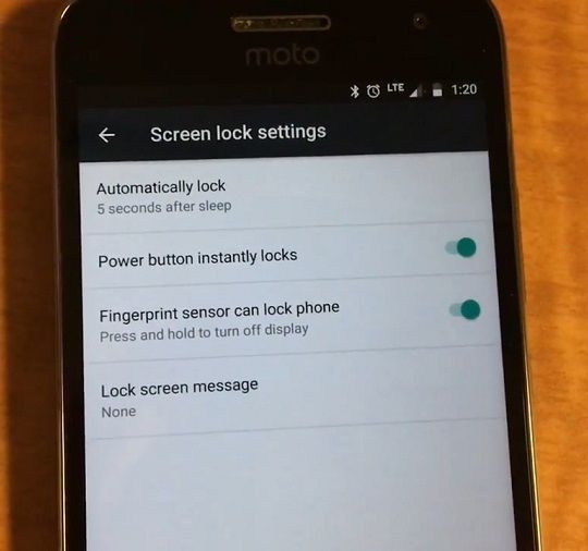 亚马逊广告定制版Moto G5被曝存在能绕过锁屏bug