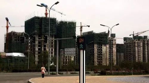 从楼市崩盘史看，中国这些城市的房子千万不能买！