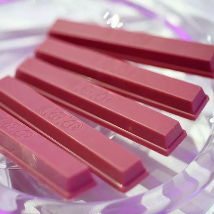 雀巢推出粉红  KitKat，想要攻陷你的少女心