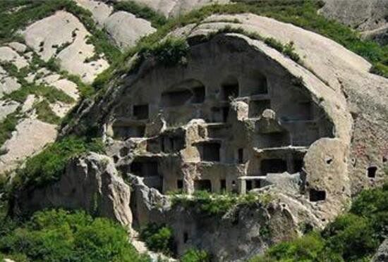 墨西哥小人国之谜,五千年前的小矮人身长12公