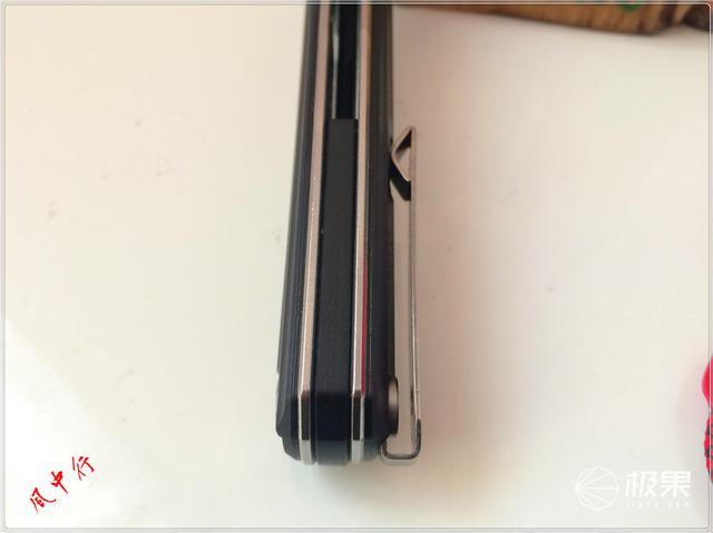 能折叠的迷你“宝剑”，锋芒尽显锋利岂止一面—时代C05双刃折刀评测|视频