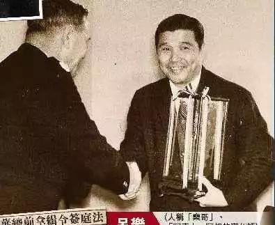 曾是香港四大探长之首, 一手遮天称霸香港, 最后