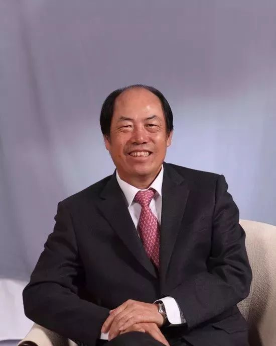 王石与杨国强的新人生