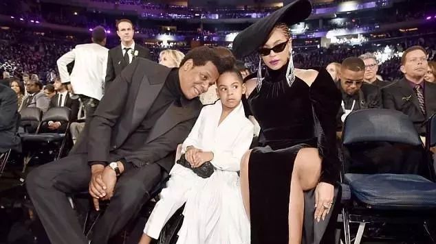 原来在碧昂斯和Jay-Z家 6岁的小女儿才是真正的大佬