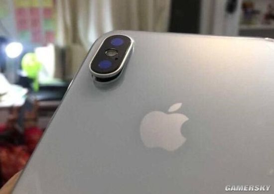iPhone X被曝摄像头质量差 镜头盖脱落修理费4700元
