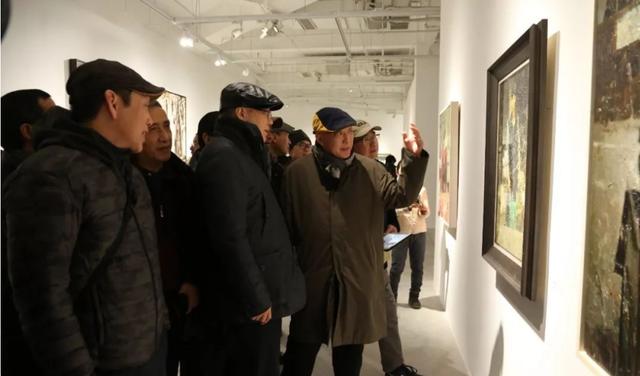 中国美术学院油画双年展 用艺术链接时代变迁