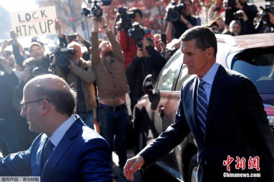 2017年底,美国总统特朗普前国家安全事务助理迈克尔・弗林现身法庭并认罪,其罪名是在涉俄调查中向美国联邦调查局(FBI)作伪证。