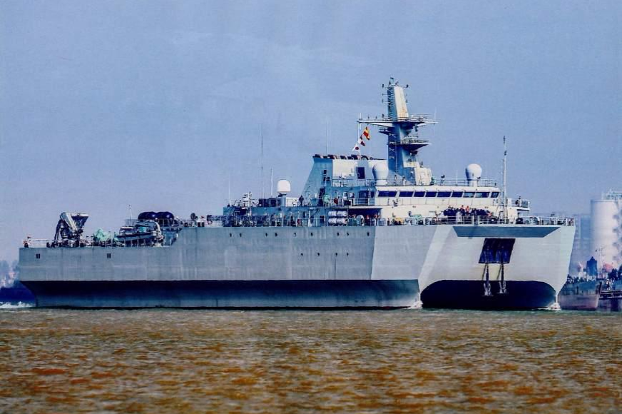 中国海军这款新舰没枪没炮，却是敌方潜艇的噩梦