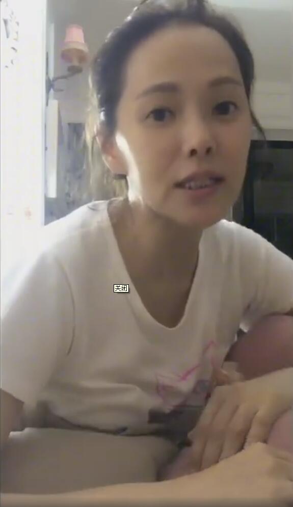 48岁的伊能静画了个大浓妆,被网友委婉提醒不好看