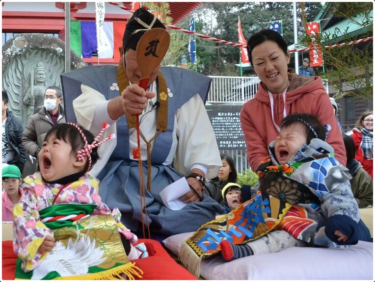 日本314名萌娃参加幼儿哭赛 10月宝宝摘得桂冠