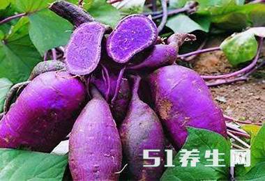 黑枸杞含有花青素很多,这种常见食物含花青素