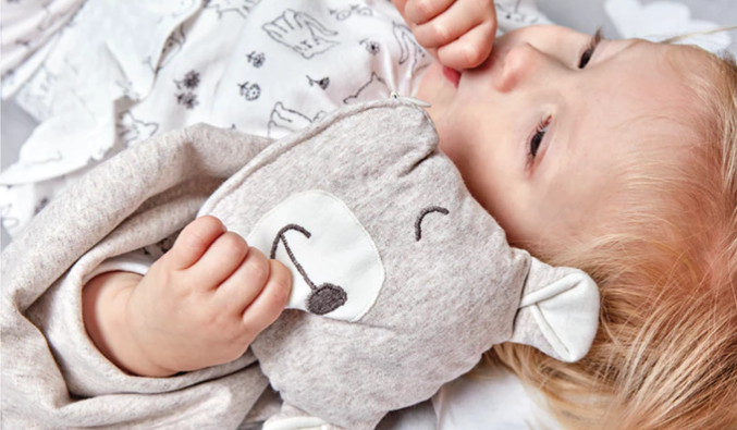照顾婴儿必须面面俱到，智能婴儿毯让宝贝安心入眠