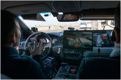 SK电讯测试自动驾驶汽车5G实时通信：未来不需红绿灯
